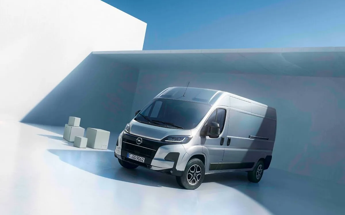 Opel Movano