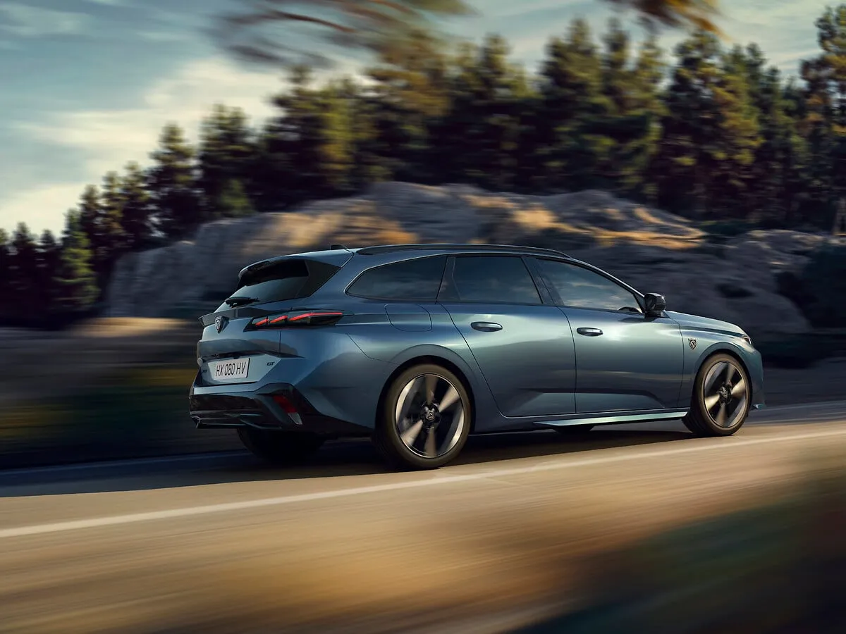 Peugeot E-308 SW