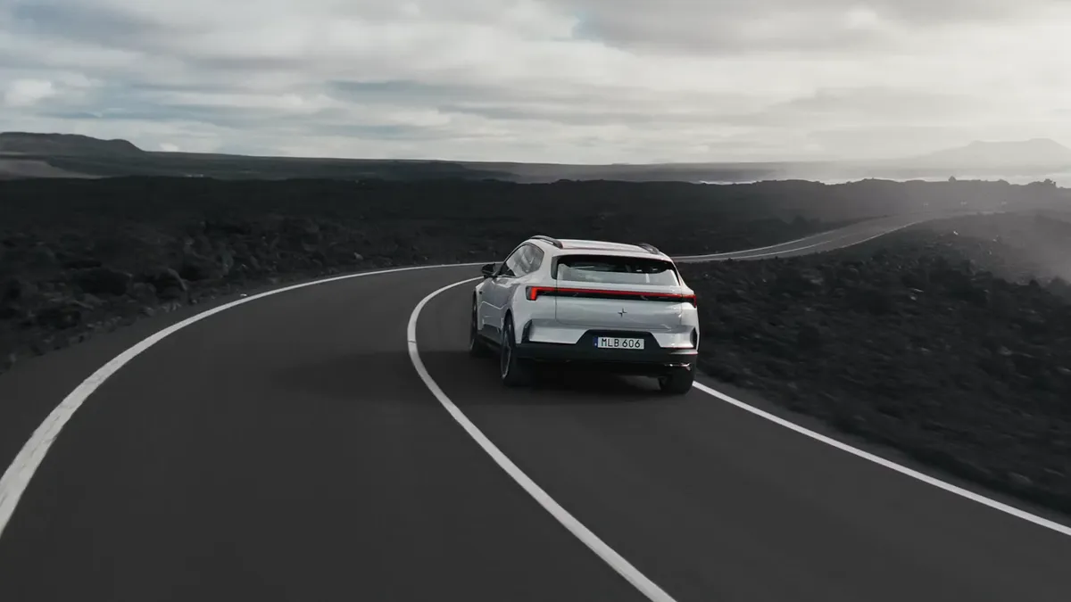 Polestar 4