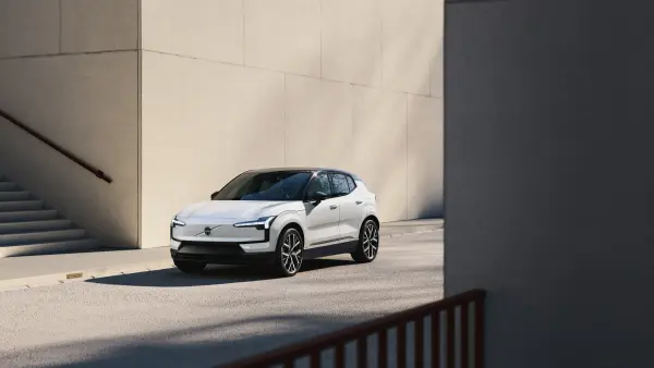 Volvo EX30